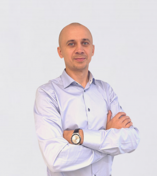 Александр Костылев