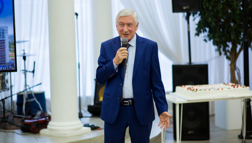 С Днем Строителя, "Кировспецмонтаж"!
