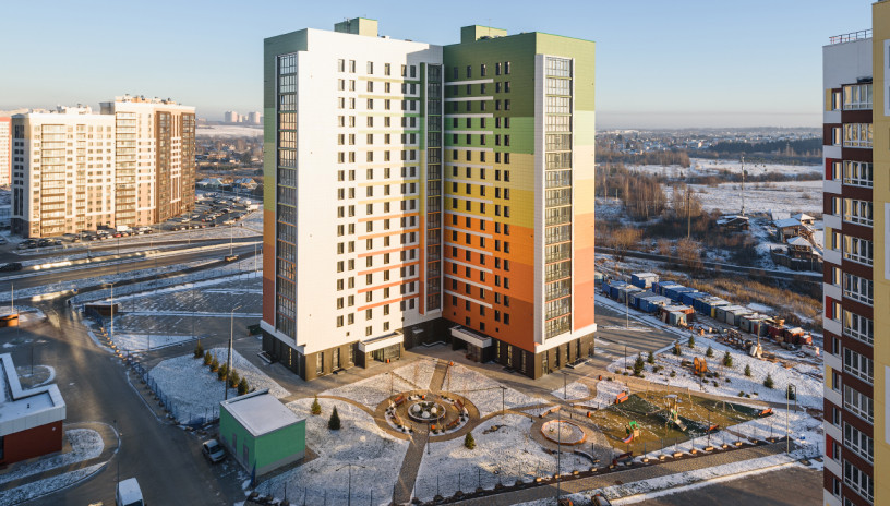 Кировспецмонтаж в срок сдал дом на И. Попова, 97