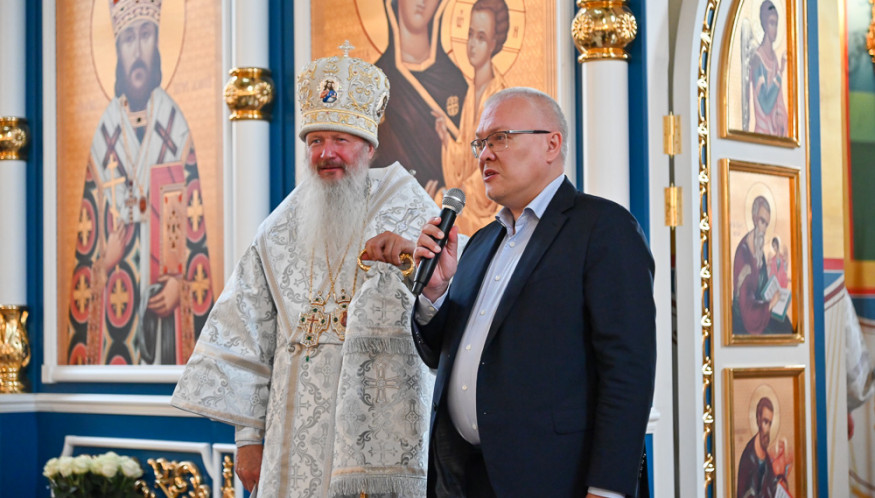 В Чистых прудах освятили Храм в честь Рождества Пресвятой Богородицы