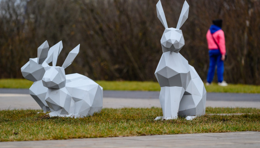 Теперь два новых сквера украшают Чистые пруды