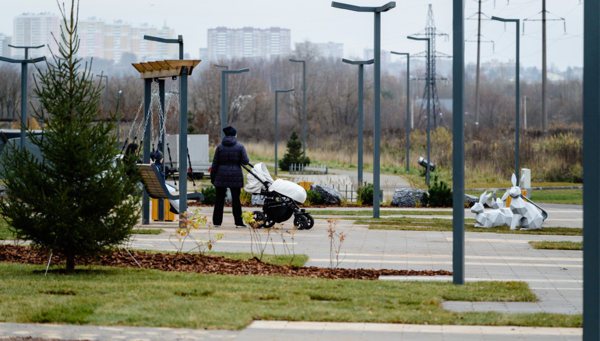 Теперь два новых сквера украшают Чистые пруды
