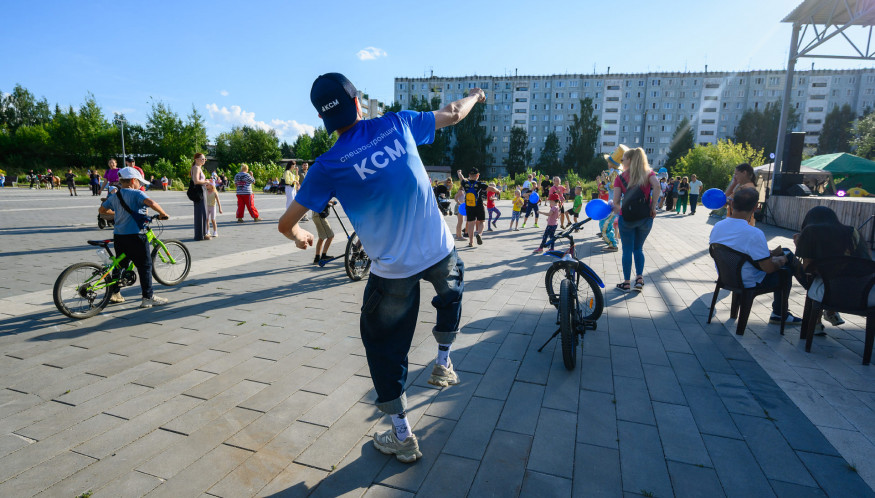 В Заречной части города прошёл День строителя с КСМ
